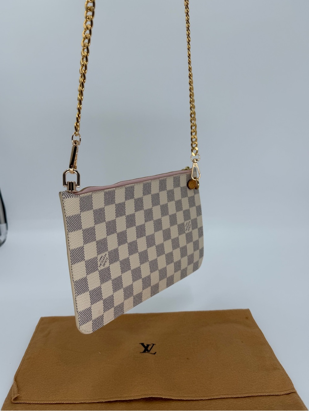 Louis Vuitton Damier Azur Neverfull Pouch - Picture 11 of 15